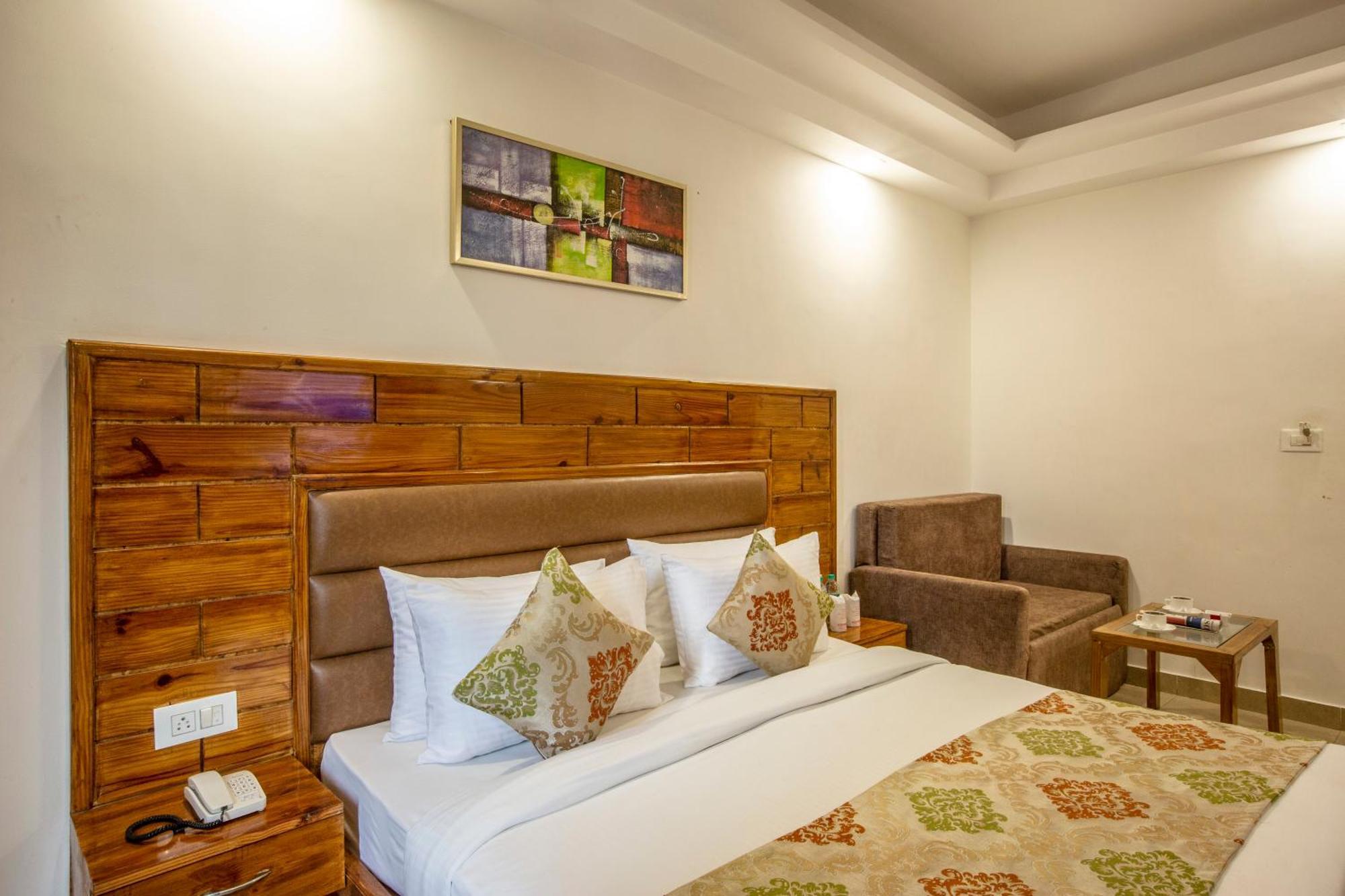 Hotel Deluxe Stay Inn - Near Delhi Airport New Delhi Extérieur photo